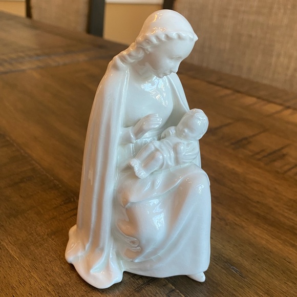 Madonna and Child Hummel